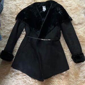 Sherpa coat with belt